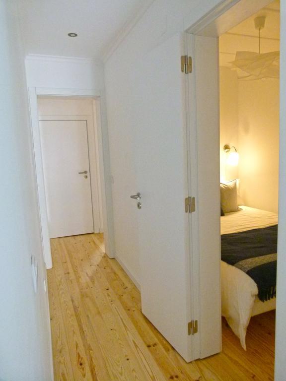 Watching Lisbon Apartments Room photo